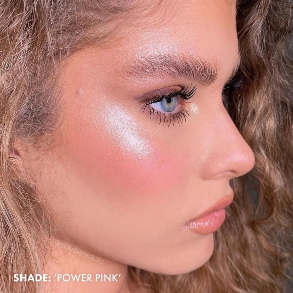 ICONIC London Sheer Blush fard diaphane/‎ Powder Pink